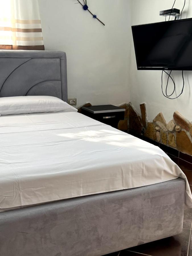 Hotel Orikum Εξωτερικό φωτογραφία